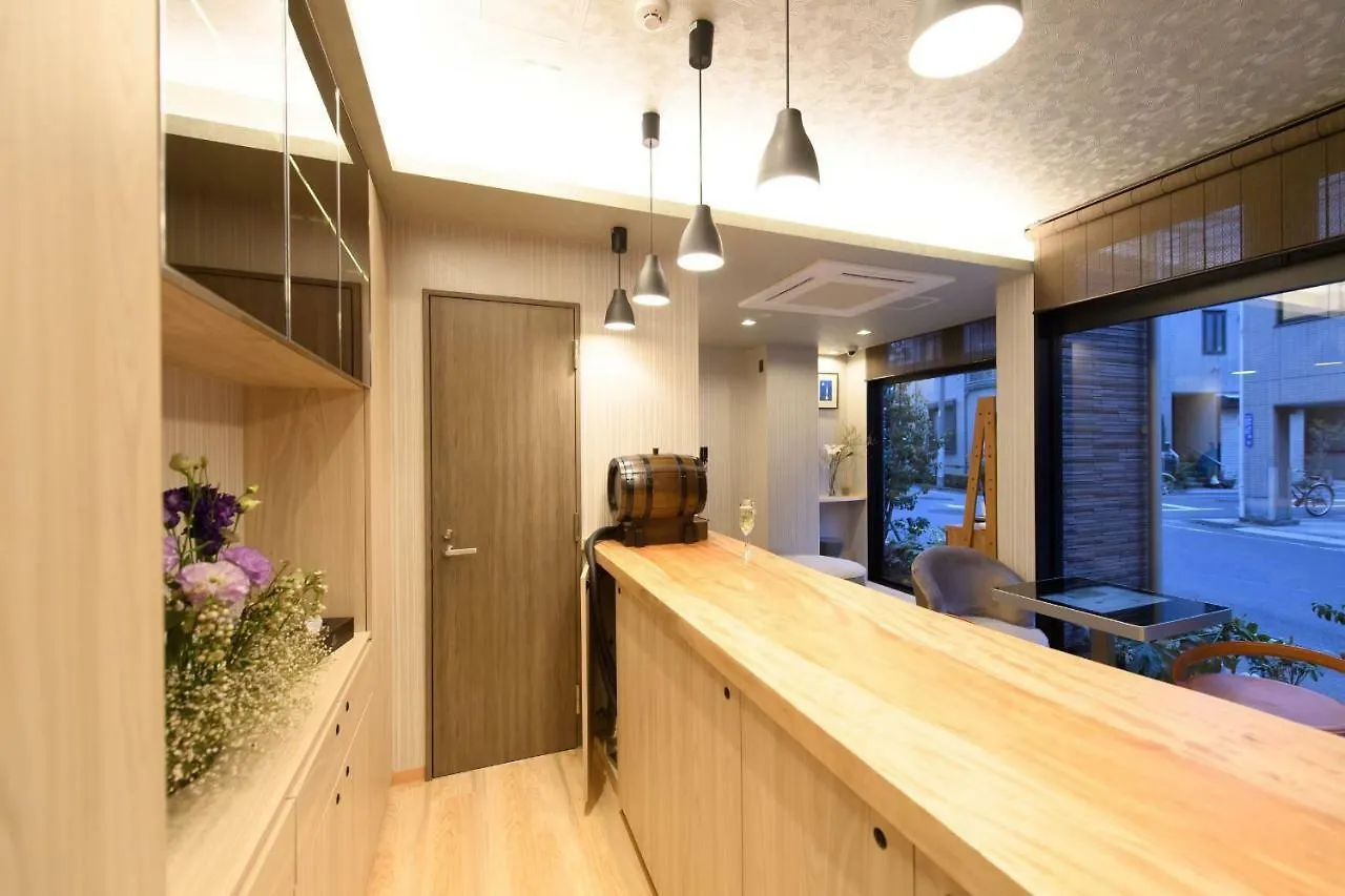 Sola Hotel Tokyo Aparthotel